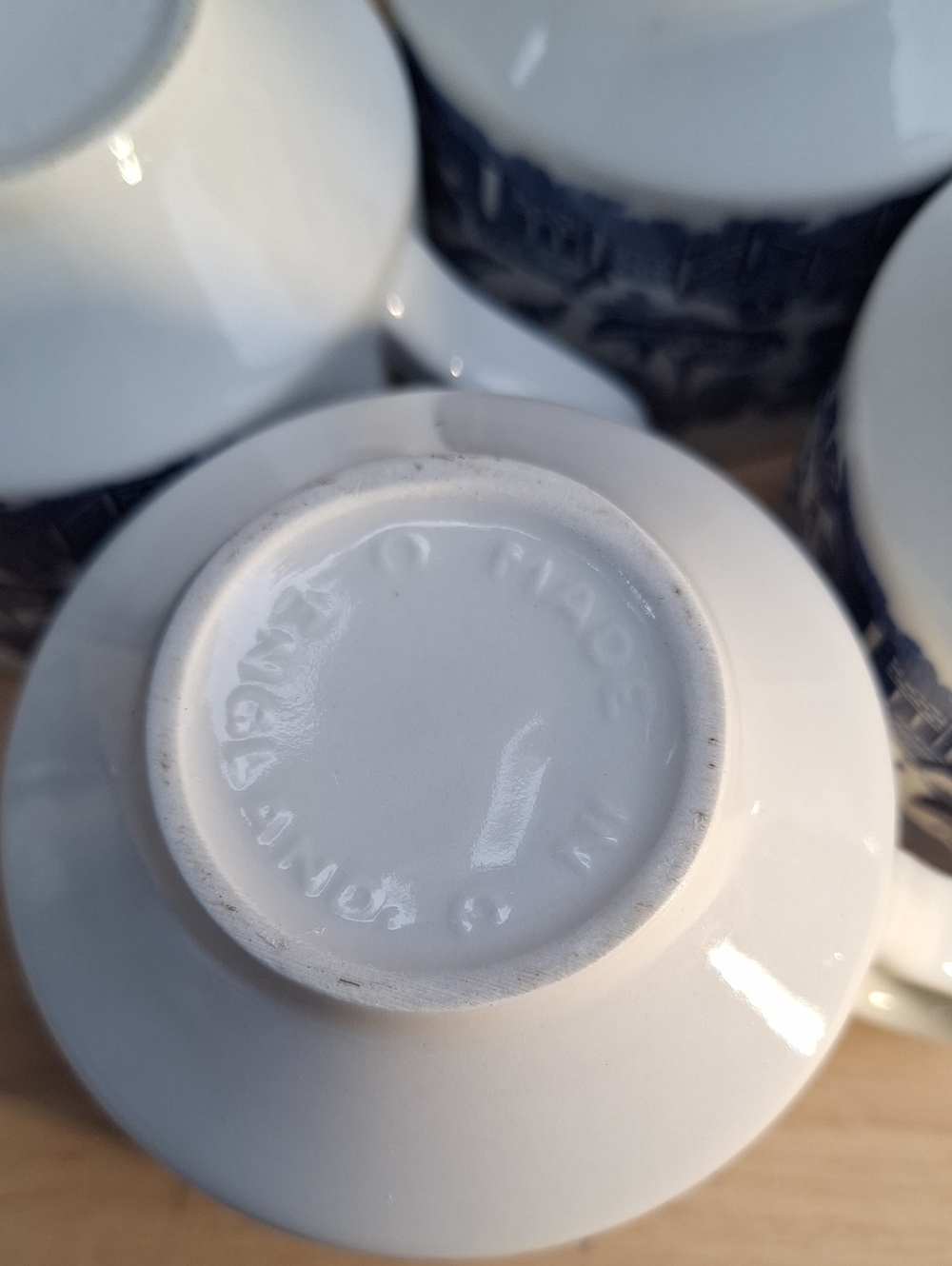 Vintage Churchill Blue Willow Coffee/Tea Cup Made In England Set Of 4 - Picture 6 of 15
